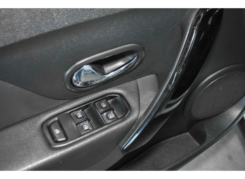 Renault Sandero 1.6 16V SCE FLEX STEPWAY INTENSE X-TRONIC