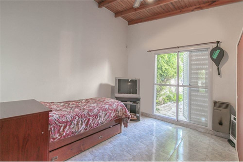 Imagen 26 de 30 de Casa 2 Dormitorios En Venta Entre Caminos Gonnet