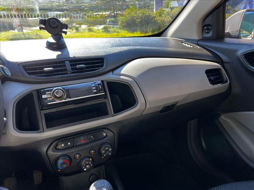 Chevrolet Onix Onix Joy 1.0 Flex Manual