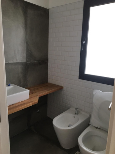 Casa 3 Dormitorios Con Renta En Mirador De La Tahona