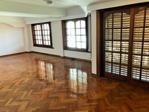 Sensacional Casa En Alquiler En Acassuso