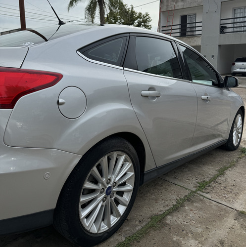 Ford Focus III 2.0 Sedan Titanium At6