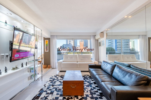 Imagen 1 de 16 de Venta Apartamento 2 Dormitorios Y Medios En Playa Brava, Punta Del Este