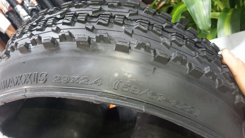 Imagen 7 de 9 de Llanta Maxxis Ardent 29*2.40 / E X O / Plegable / 60 Tpi