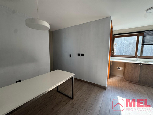 Casa En Arriendo De 3 Dorm. Mas Serv Piedra Roja En Chicureo