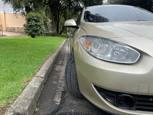 Renault Fluence 1.6 Confort
