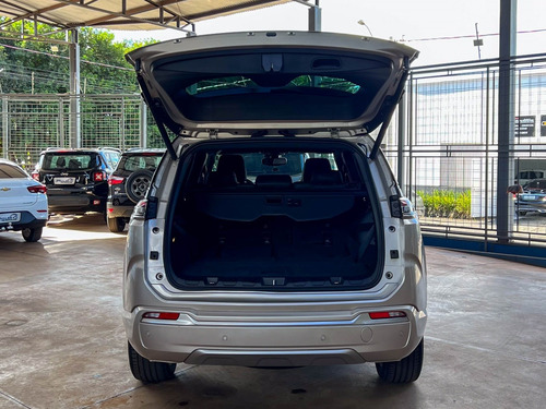 Jeep Commander 1.3 T270 TURBO FLEX OVERLAND AT6