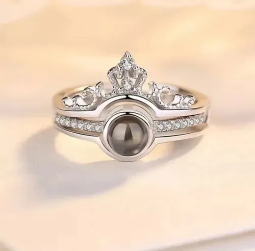 Anillo que proyecta te amo clearance