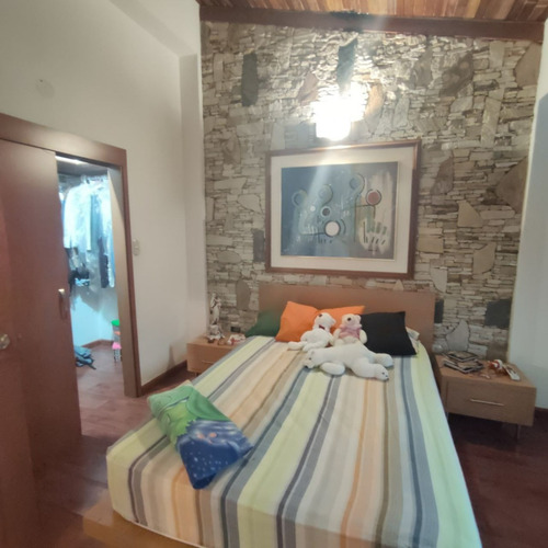 Townhouse En Venta Urbanización Barrio Sucre Código 224834