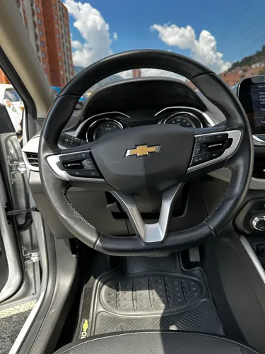 Chevrolet Onix 1.0T Premier Sedan At