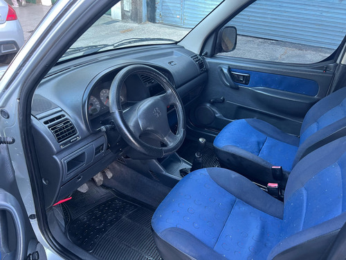 Peugeot Partner Urbana 1.4 Confort Aa