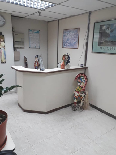 Imagen 1 de 9 de Oficinas San Bernardino