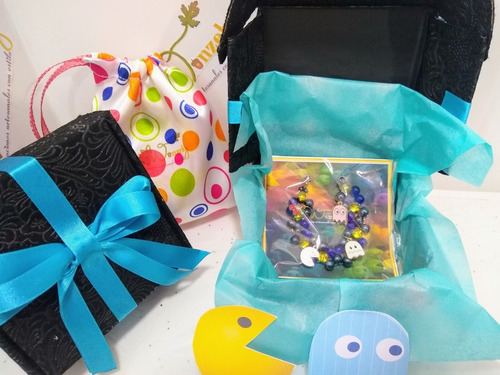 Divertida Pulsera Con Aretes De Pacman Con Caja De Regalo!!