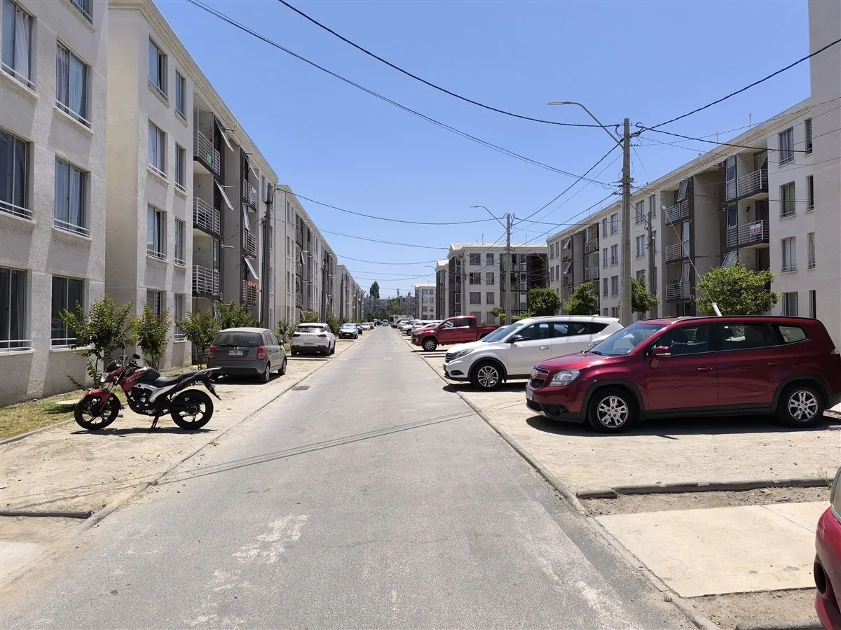 Imagen 1 de 18 de Departamento En Arriendo De 3 Dorm. En San Bernardo