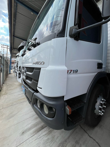 Mb Atego 1719 No Chassi