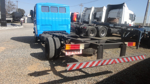 Mb 708 4x2 No Chassi