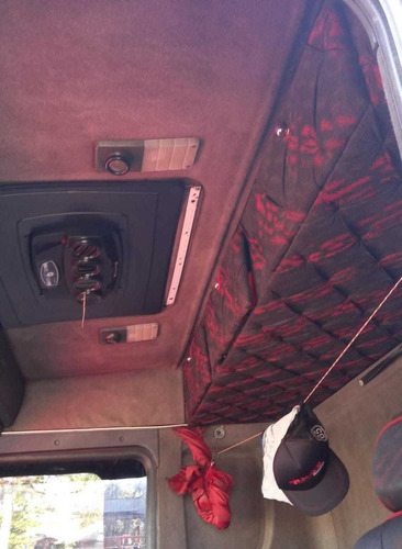 Imagem 12 de 15 de Scania T 114330