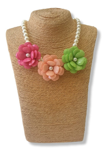 Collar De Perla Con Flores 