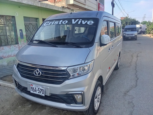 Van Kyc Changan De 11 Asientos Uso Escolar Semi Nueva