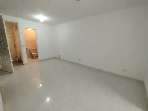 Apartamento En Arriendo En Urbanización La Base. Cod A11656