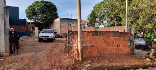 Imagem 2 de 7 de Terreno - Jardim Esmeralda - Ref: 4335 - V-4335