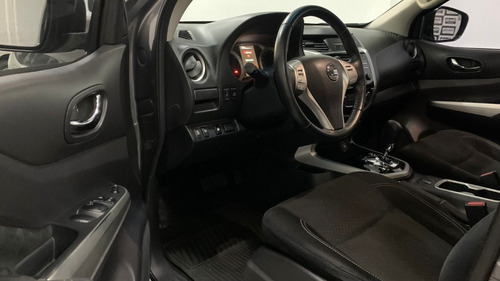 Imagem 7 de 11 de Nissan Frontier 2.3 Se 4x4 (auto)
