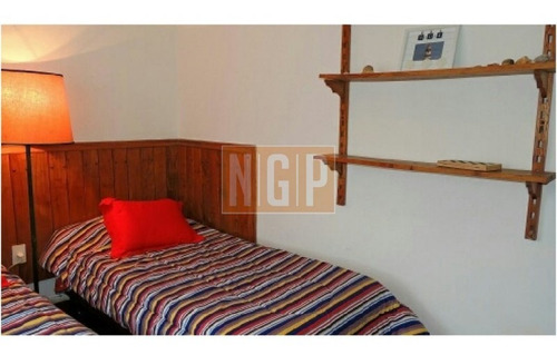 Muy Lindo Apartamento En Península , Ubicación Única! -ref:17075