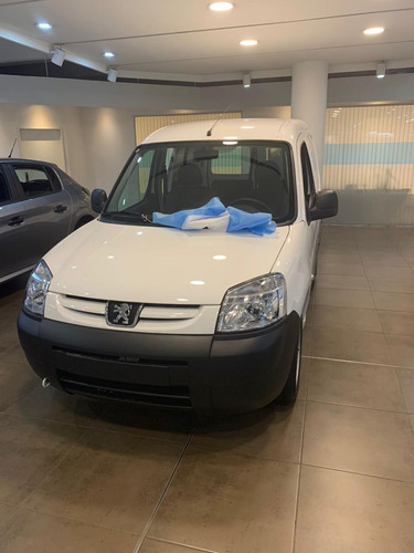 Imagen 21 de 25 de Peugeot Partnert Confort 1.6 2023 3-