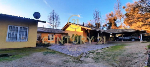 Imagen 2 de 23 de Venta De Casa Patronal Y Campo En Santa Cruz