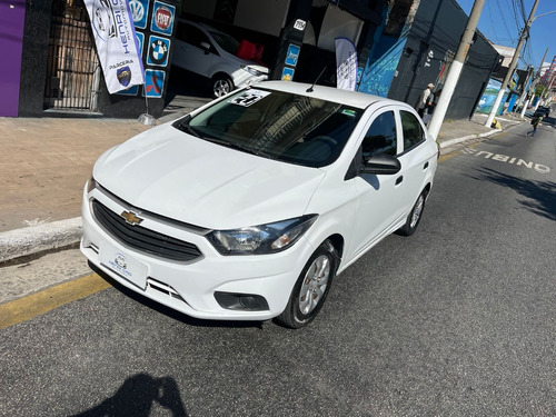 Chevrolet Onix plus 1.0 Lt 4p