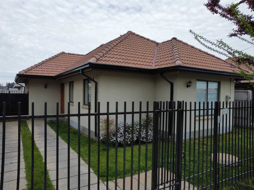 Excelente Casa En Venta En San Valentin (84299)
