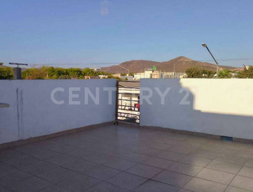 Casa En Venta En Pradera Dorada Ii, Mazatlán, Sinaloa.