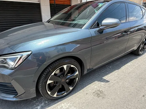 Cupra Leon 245Hp