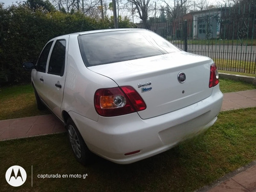 Imagen 4 de 8 de Fiat Siena 2013 1.4 Fire Da
