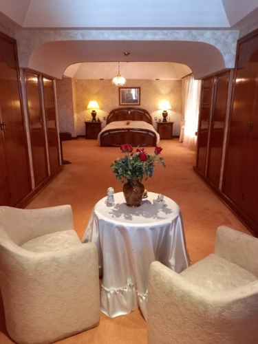 Imagen 7 de 21 de Magnifico Chalet Venta 5 Amb Mar Del Plata Oportunidad