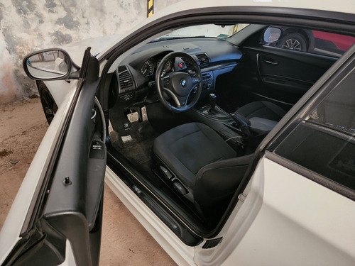 Imagen 3 de 13 de Bmw Serie 1 Bmw118i Spor 2.0