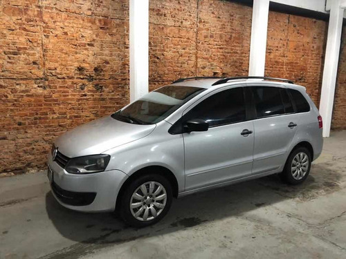 Volkswagen Suran 1.6 Comfortline 101cv 11a 2013