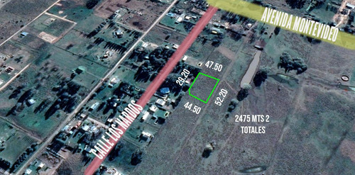 Casa Quinta En Venta - 2 Dormitorios 2 Baños - Cochera - 2.475 Mts2 - Berisso