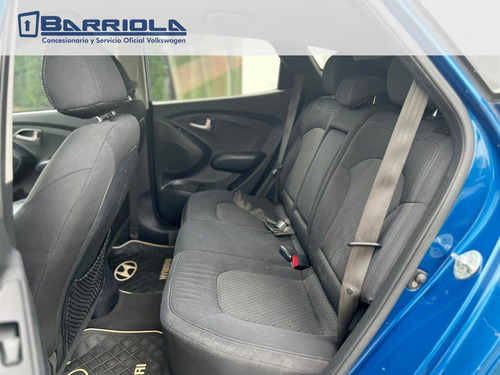 Imagen 13 de 25 de Hyundai Tucson 2wd Gl 6a/t Excelente Estado! - Barriola