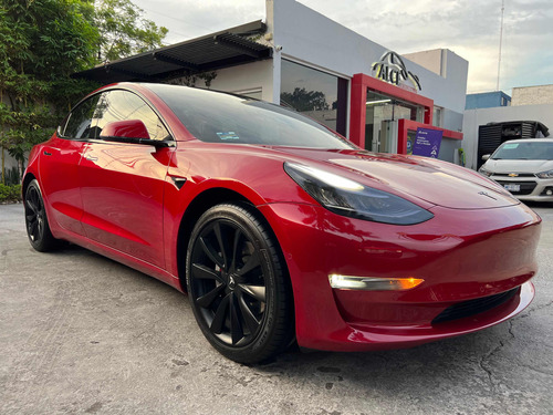 Tesla Model 3 523 Autonomía