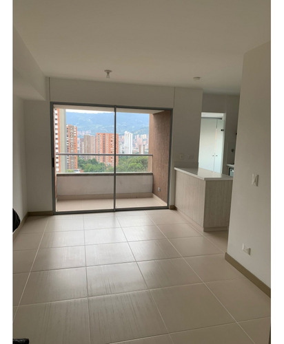 Apartamento Para La Venta En La Estrella Sector Suramerica