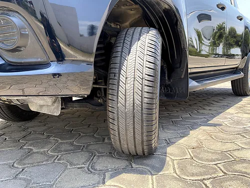 Toyota Hilux 2.7 Cabina Doble Sr Mt
