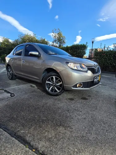 Renault Logan 1.6 Privilege / Intens