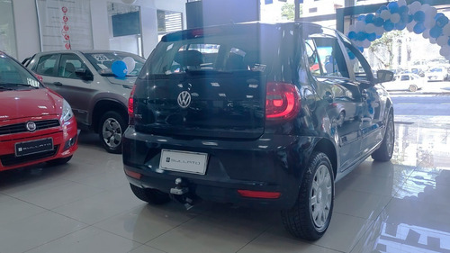 Imagem 2 de 15 de Volkswagen Fox 1.0 Tec (flex) 4p