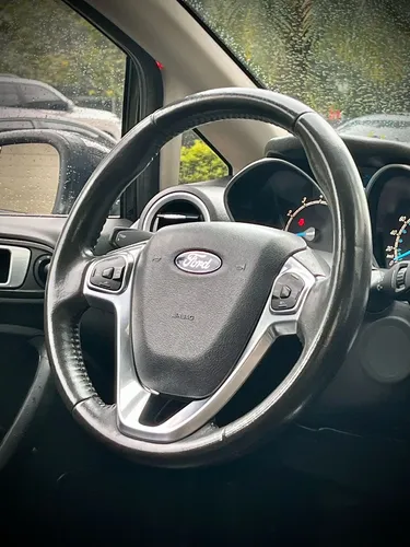 Ford Fiesta 1.6 Titanium At
