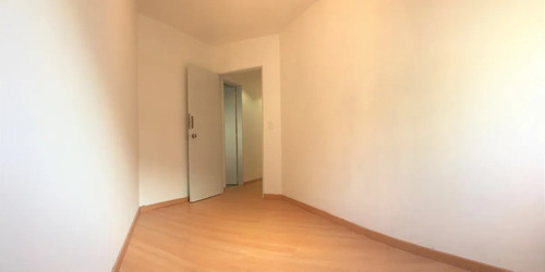 Marti Reciclado A Nuevo, A 2 Cuadras Rambla, Liv Y Comedor Grande 3 Dorm Con Placares, 2 Baños Completos, Amplios A Nuevo Moderna Cocina, Con Muchos Placares Calefacción Vigilancia 18 Horas