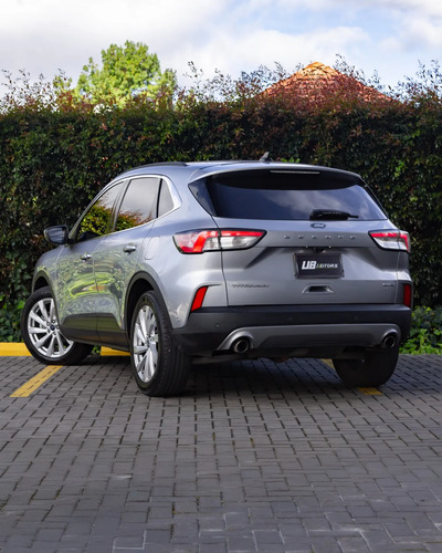 Ford Escape Titanium Hibrida 2021