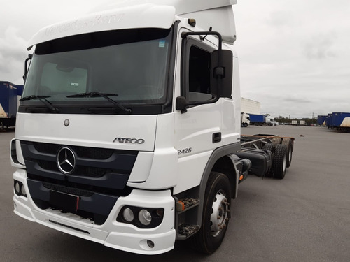 Imagem 1 de 11 de Mercedes Benz - Atego 2426