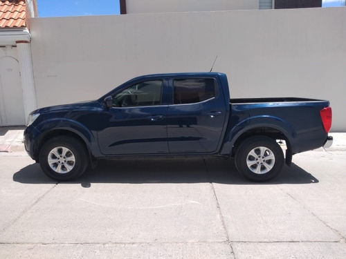 Imagen 5 de 12 de Nissan Np300 Frontier 2019 2.5 Le Aa Mt