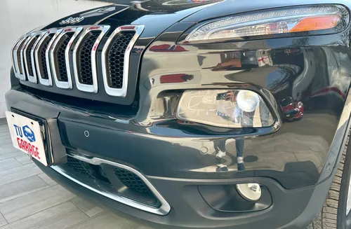 Jeep Cherokee 2.4 Limited Premium Plus